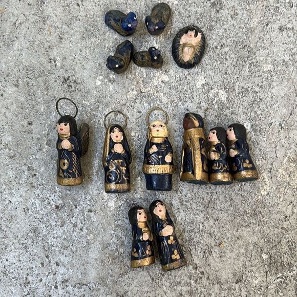 Mexican nativity - Picture 2 of 2